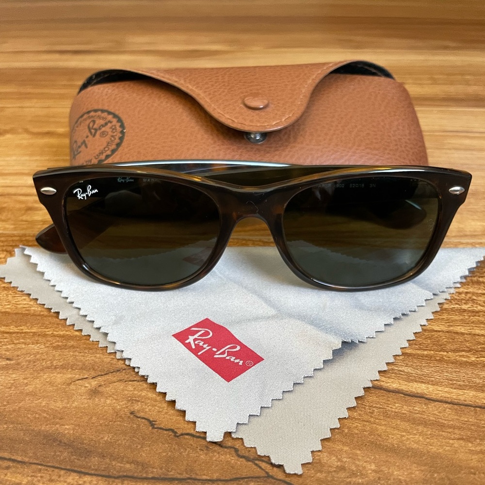 Ray Ban New Wayfarer Classic RB2132 52-18